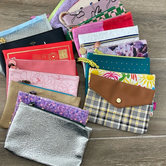 Boho Tassel Fringe Layered Earrings - Picture 3 of 3